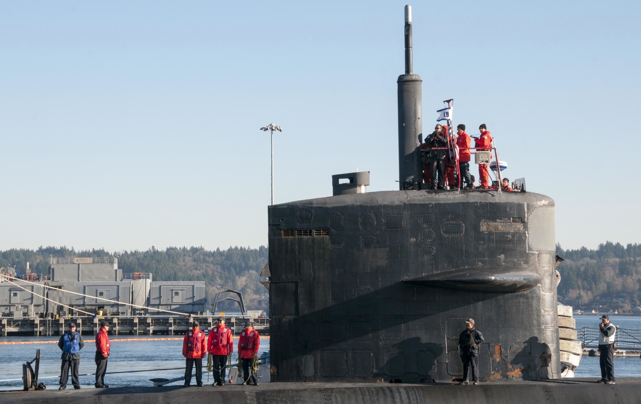 uss jacksonville ssn-699 los angeles class attack submarine arriving kitsap bremerton inactivation 2017 31