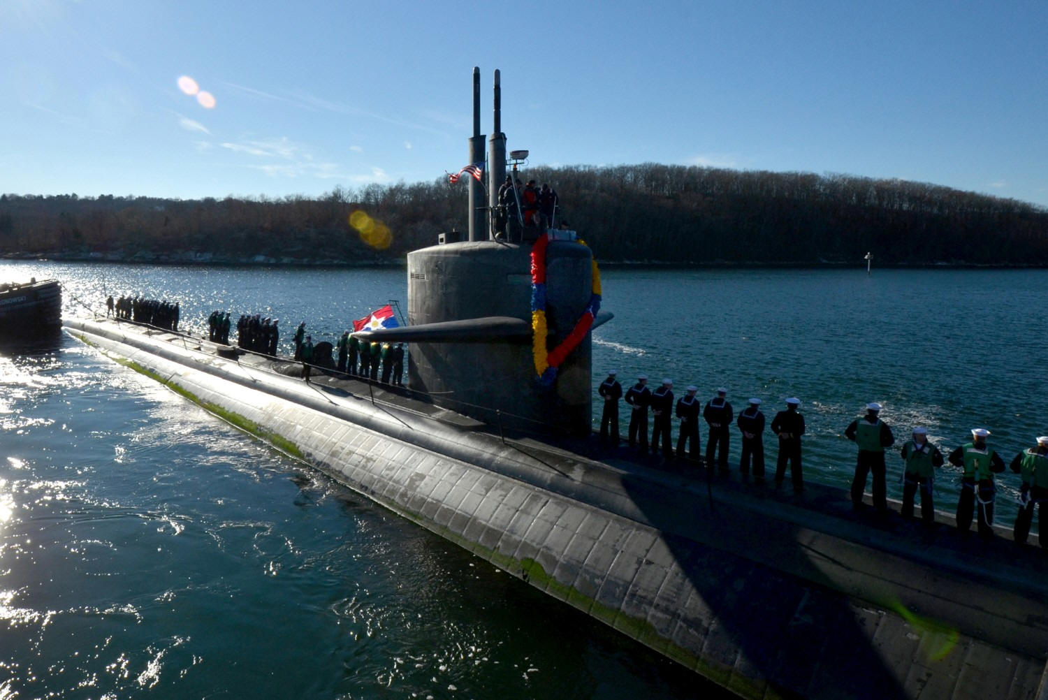 ssn-700 uss dallas naval submarine base new london groton connecticut