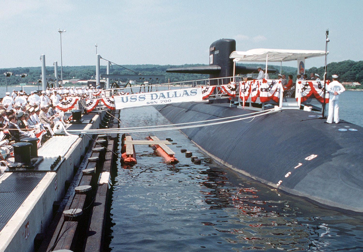 ssn-700 uss dallas commissioning ceremony july 1981