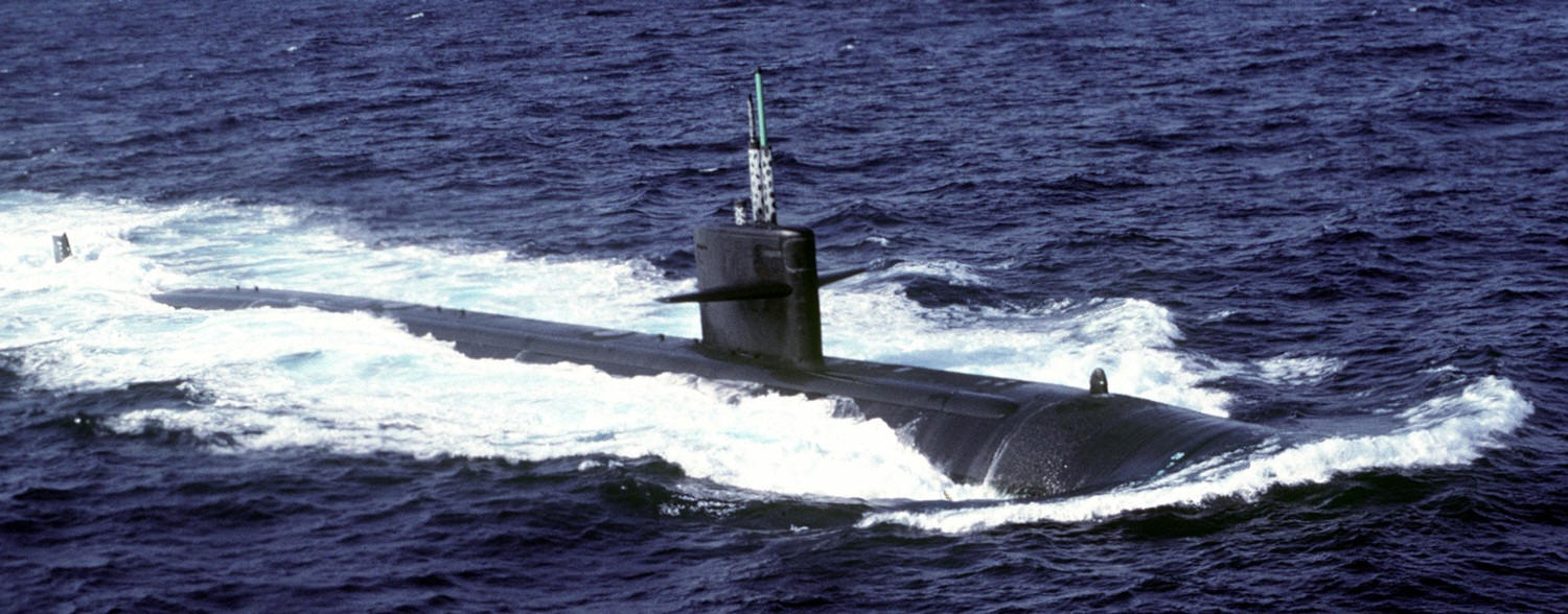 ssn-702 uss phoenix los angeles class attack submarine us navy general dynamics electric boat groton