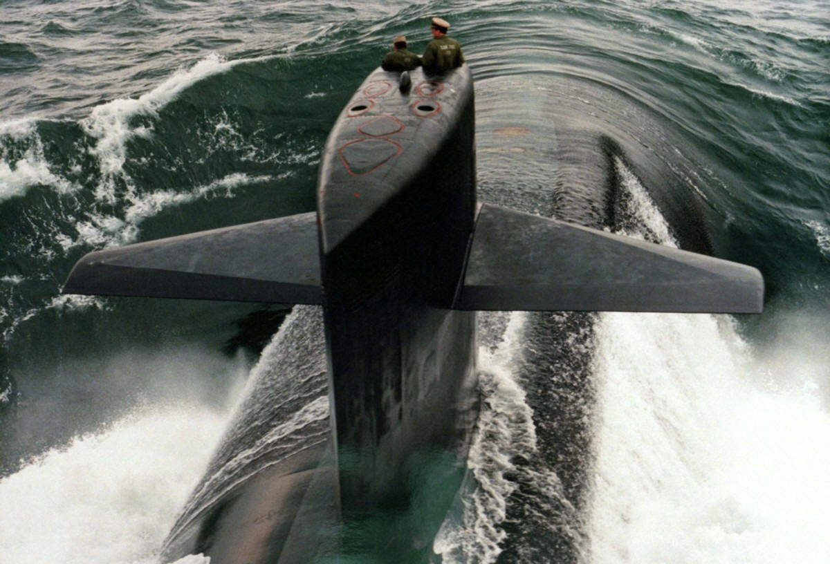 ssn-703 uss boston los angeles class attack submarine us navy general dynamics electric boat groton