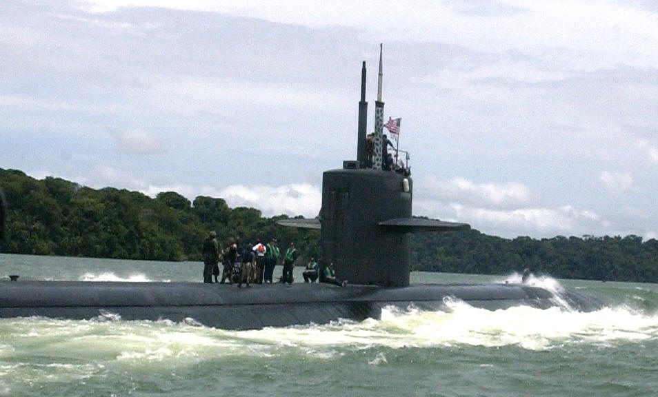 uss portsmouth ssn-707 los angeles class attack submarine
