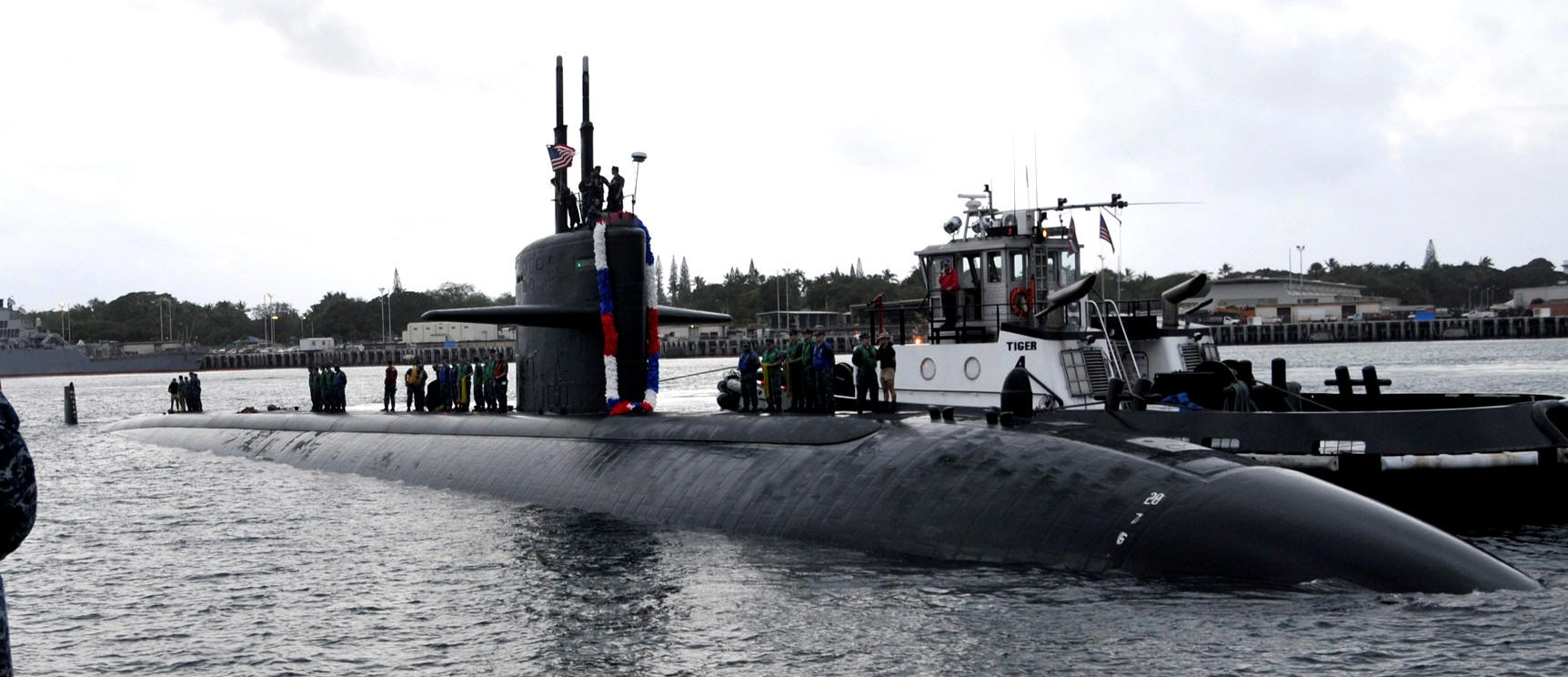 ssn-713 uss houston joint base pearl harbor hickam hawaii