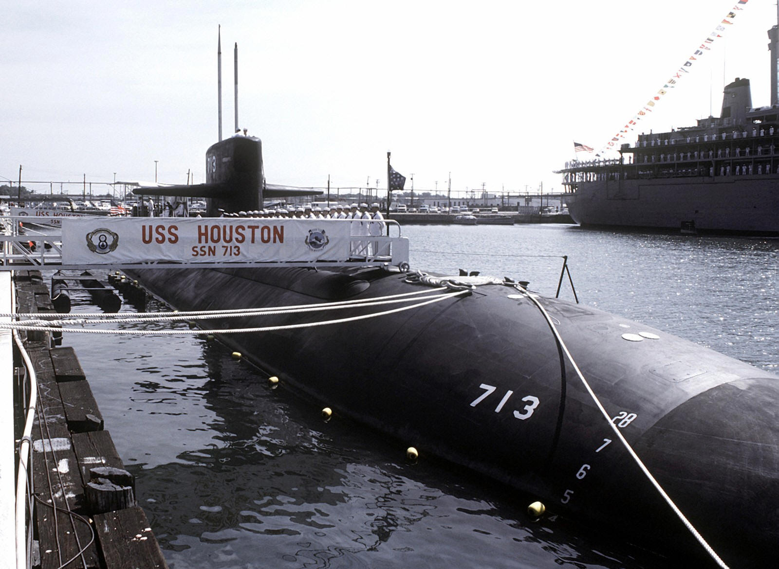 ssn-713 uss houston commissioning ceremony september 1982