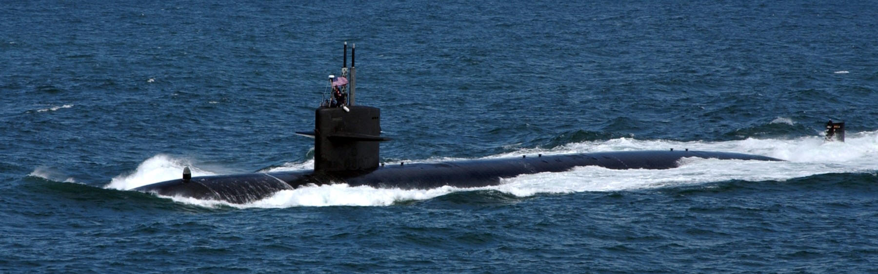 ssn-716 uss salt lake city los angeles class attack submarine