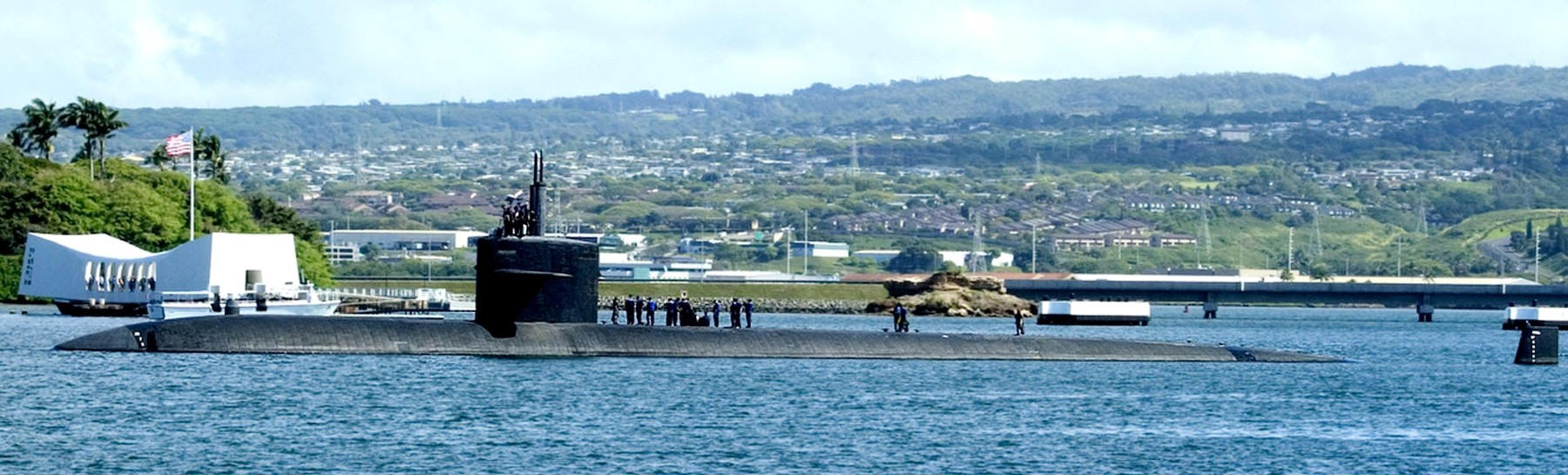 ssn-718 uss honolulu pearl harbor hawaii