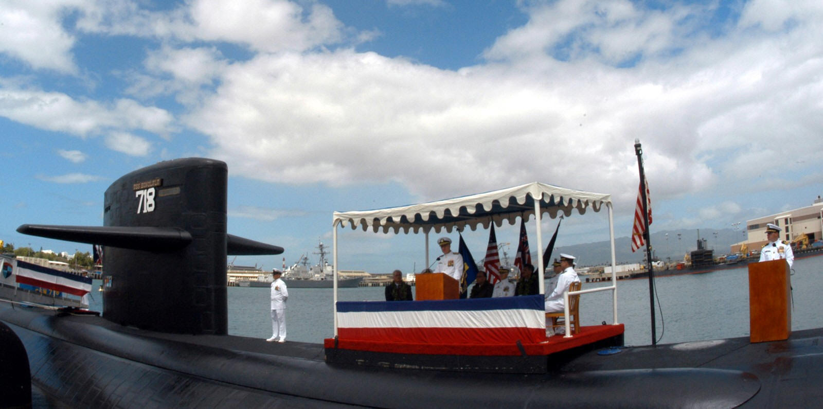 uss honolulu ssn-718 pearl harbor change of command