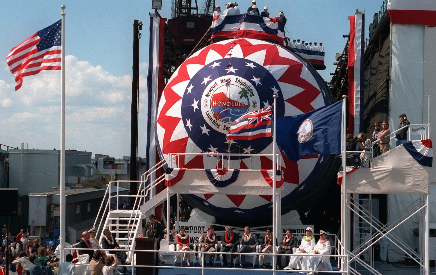 ssn-718 uss honolulu launching 1983