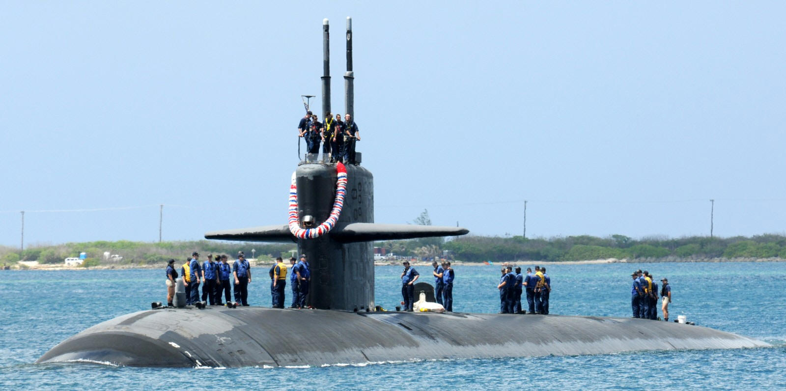 ssn-723 uss oklahoma city los angeles class attack submarine us navy newport news shipbuilding