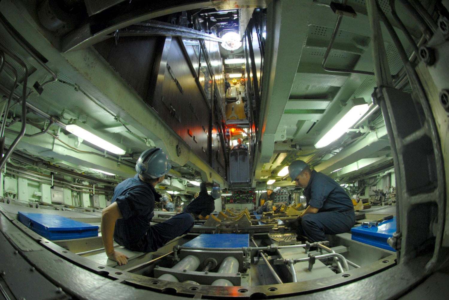 ssn-753 uss albany torpedo room