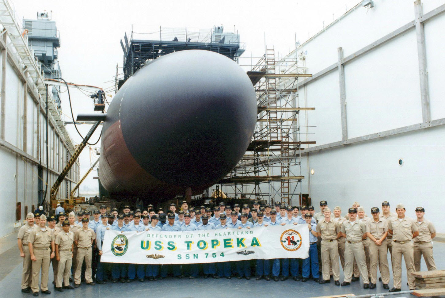 ssn-754 uss topeka dry dock period 1994