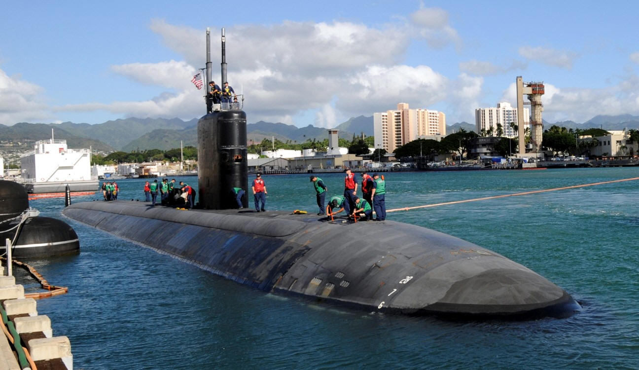 ssn-762 uss columbus los angeles class attack submarine us navy general dynamics electric boat groton