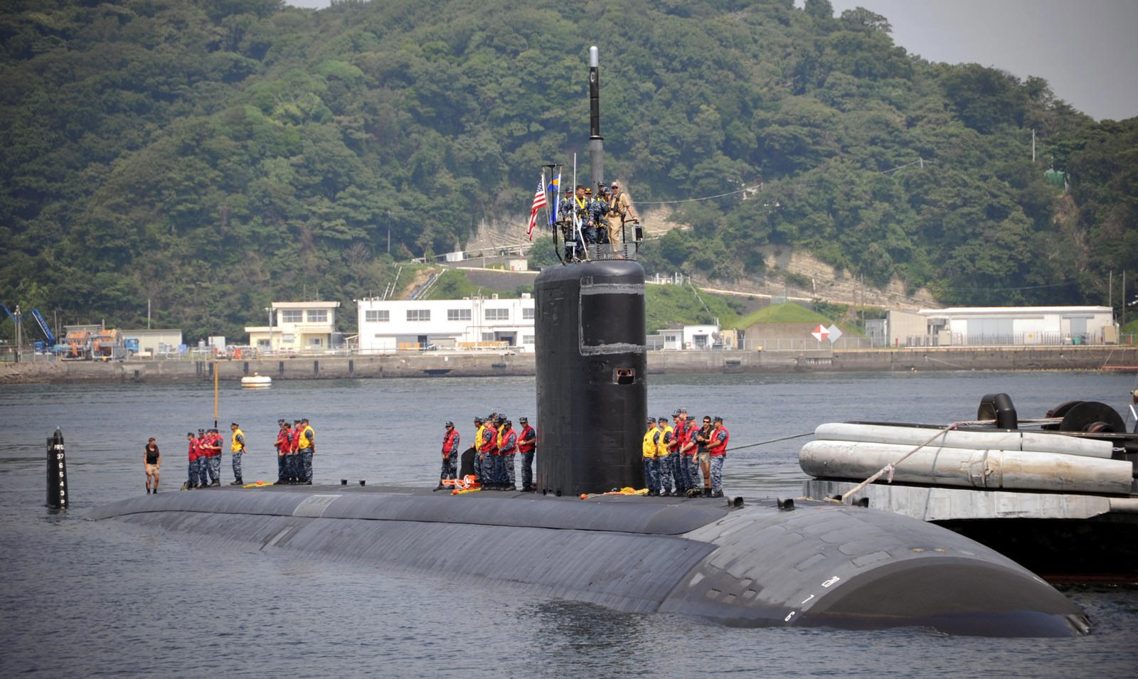 ssn-763 uss santa fe los angeles class attack submarine us navy general dynamics electric boat groton