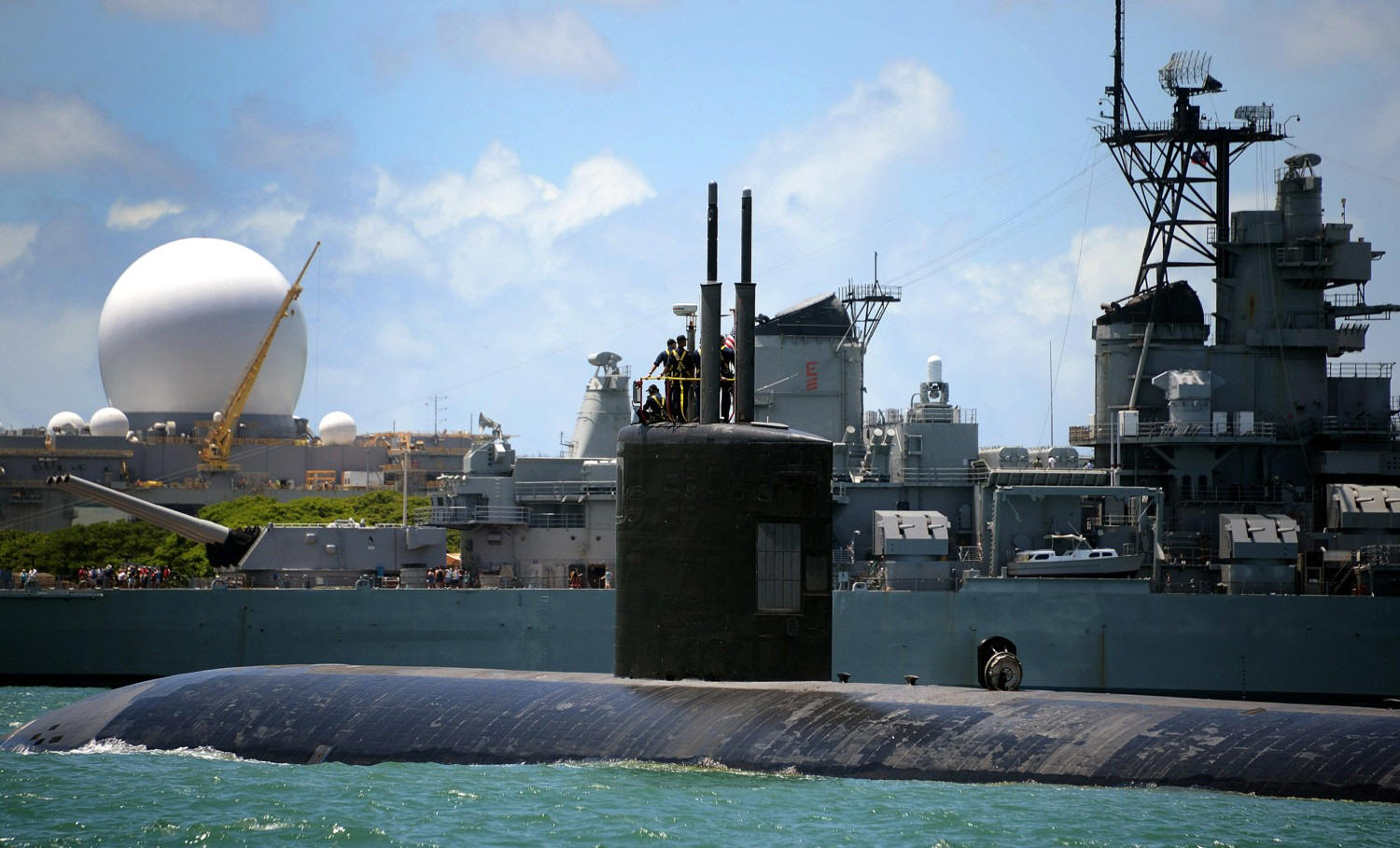 ssn-763 uss santa fe pearl harbor hawaii