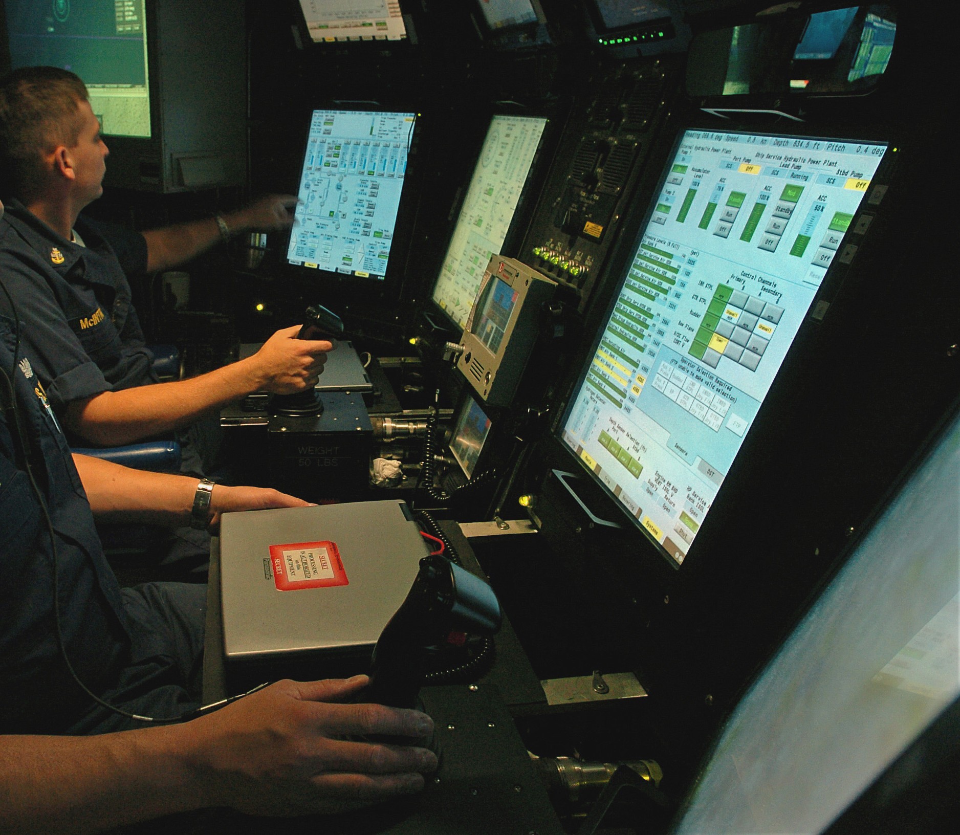 ssn-774 uss virginia attack submarine navy 2004 52 control console 