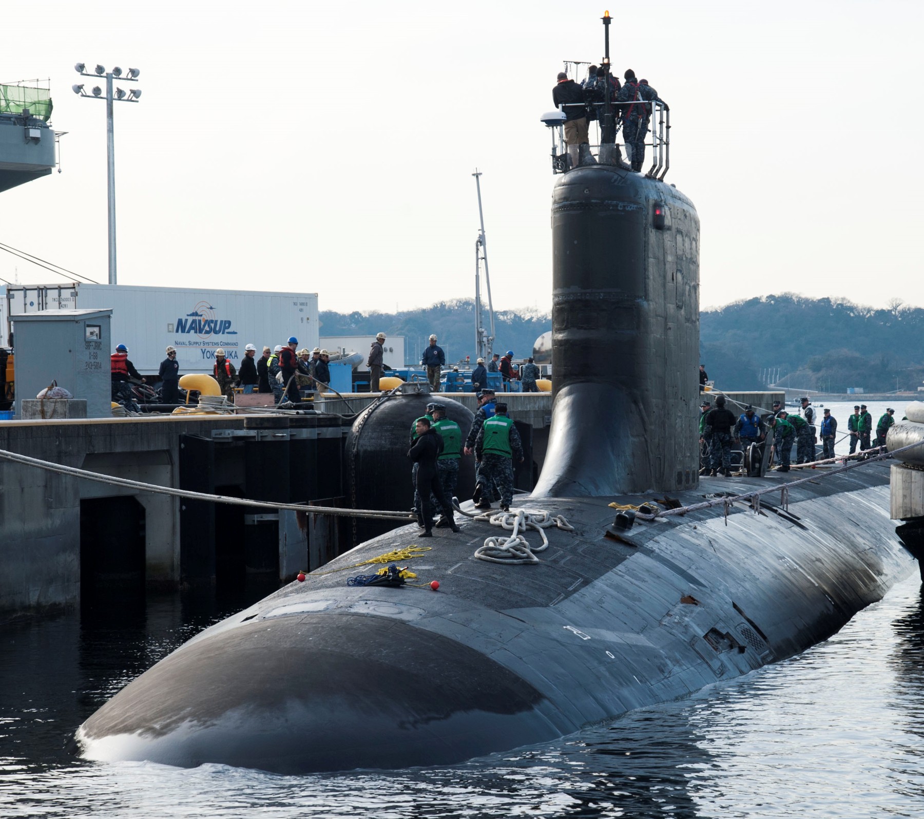 ssn-775 uss texas virginia class attack submarine navy 2016 07 yokosuka japan