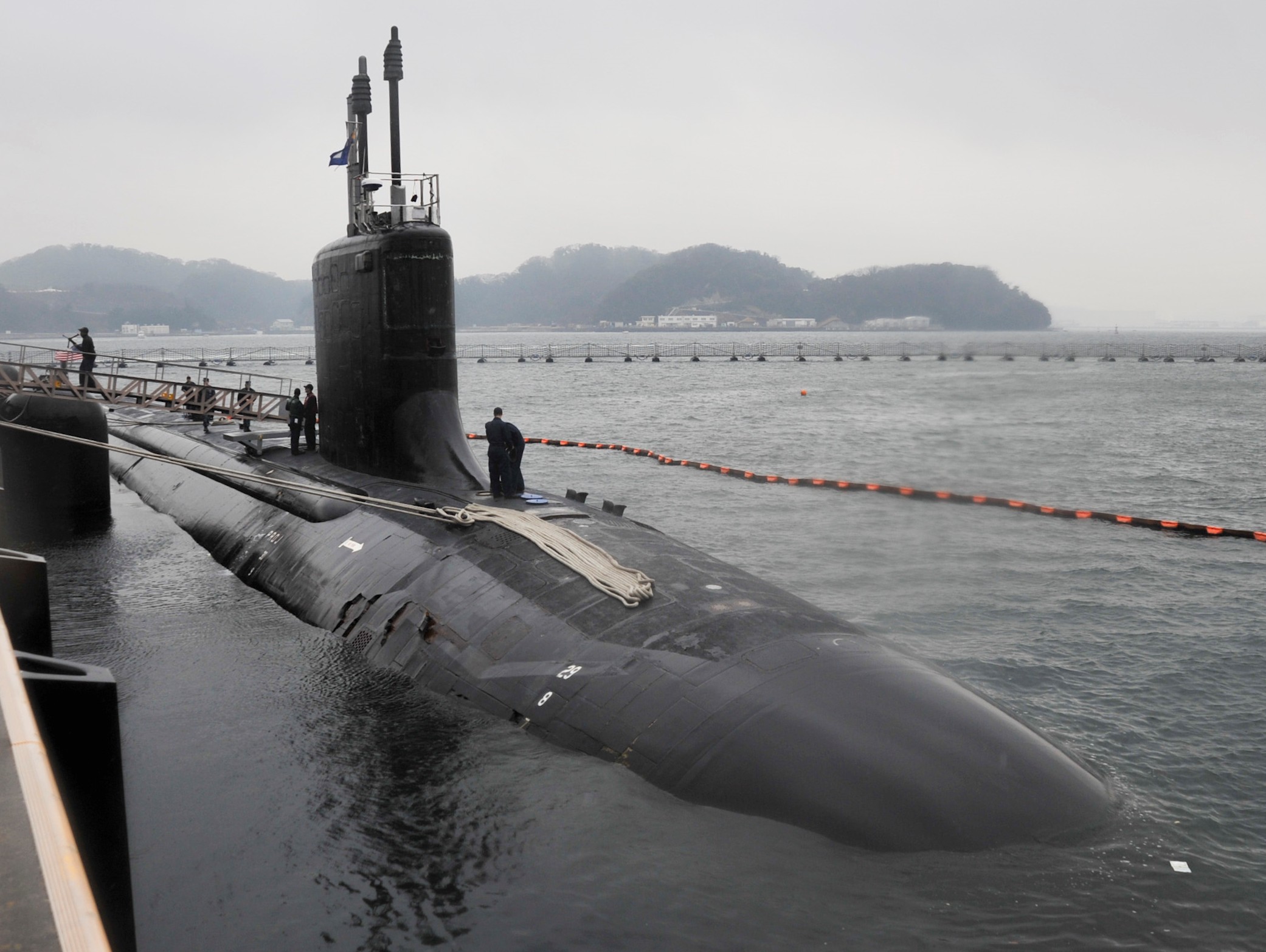 ssn-776 uss hawaii virginia class attack submarine us navy 2015 04 fleet activities yokosuka japan