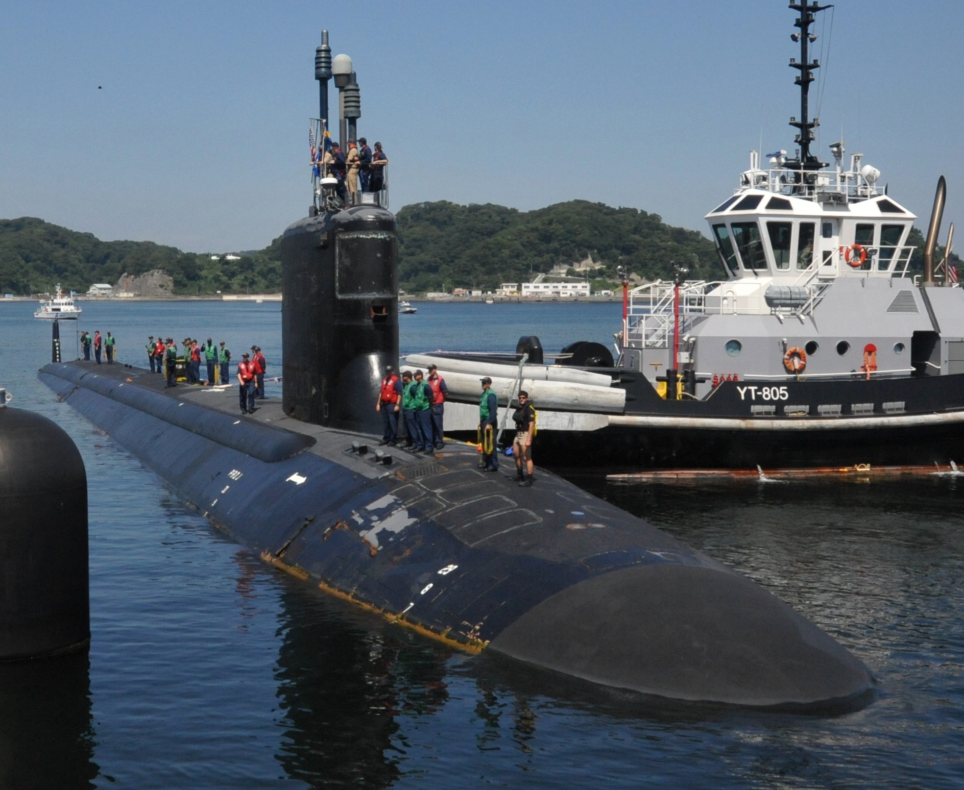 ssn-776 uss hawaii virginia class attack submarine us navy 2014 08 yokosuka