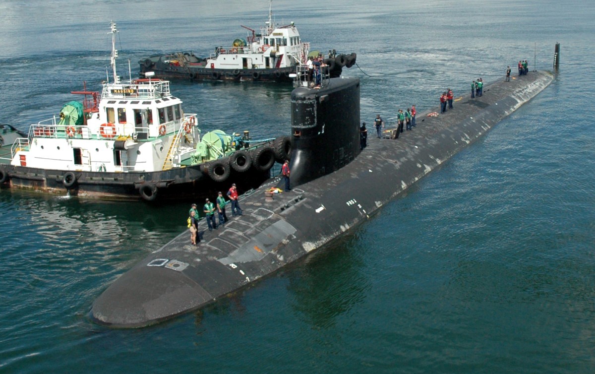 ssn-776 uss hawaii virginia class attack submarine us navy 2012 14 subic bay philippines