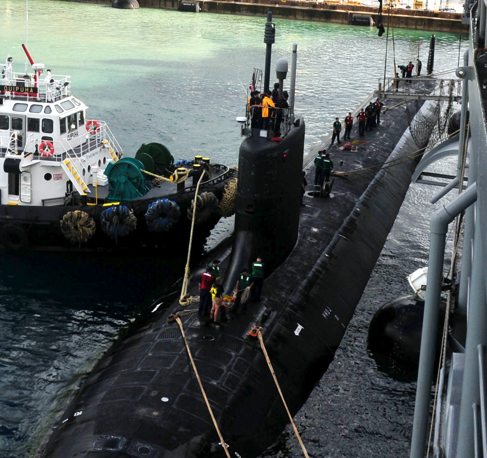 ssn-776 uss hawaii virginia class attack submarine us navy 2012 polaris point guam