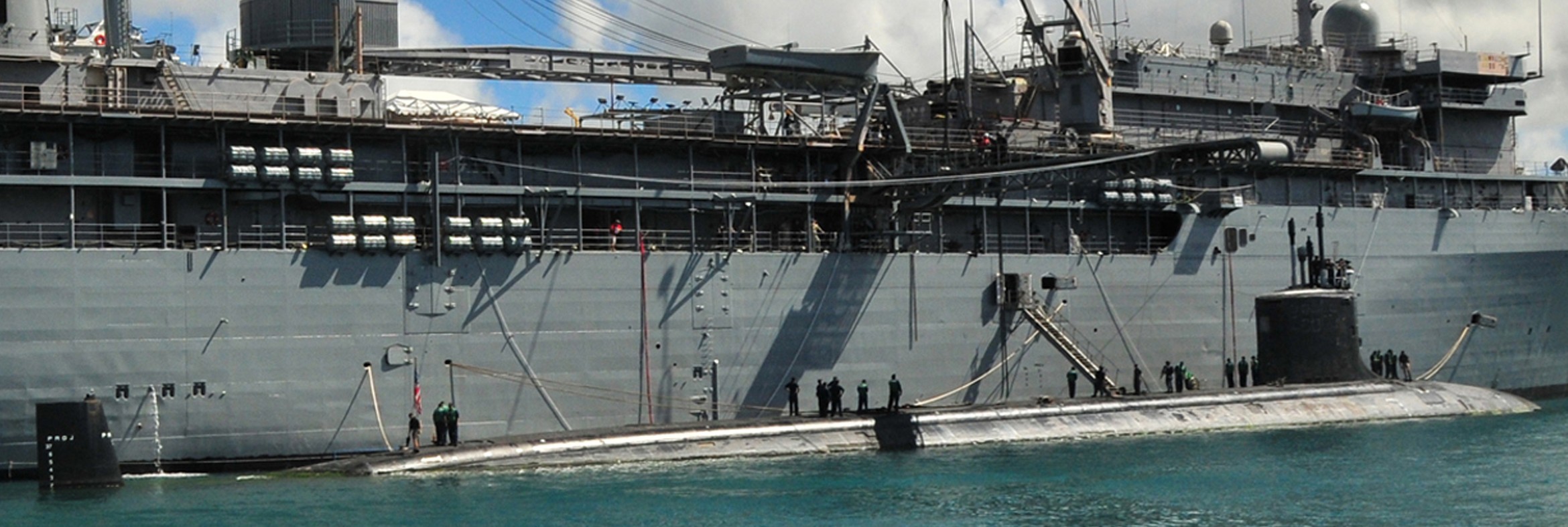 ssn-776 uss hawaii virginia class attack submarine us navy 2010 20