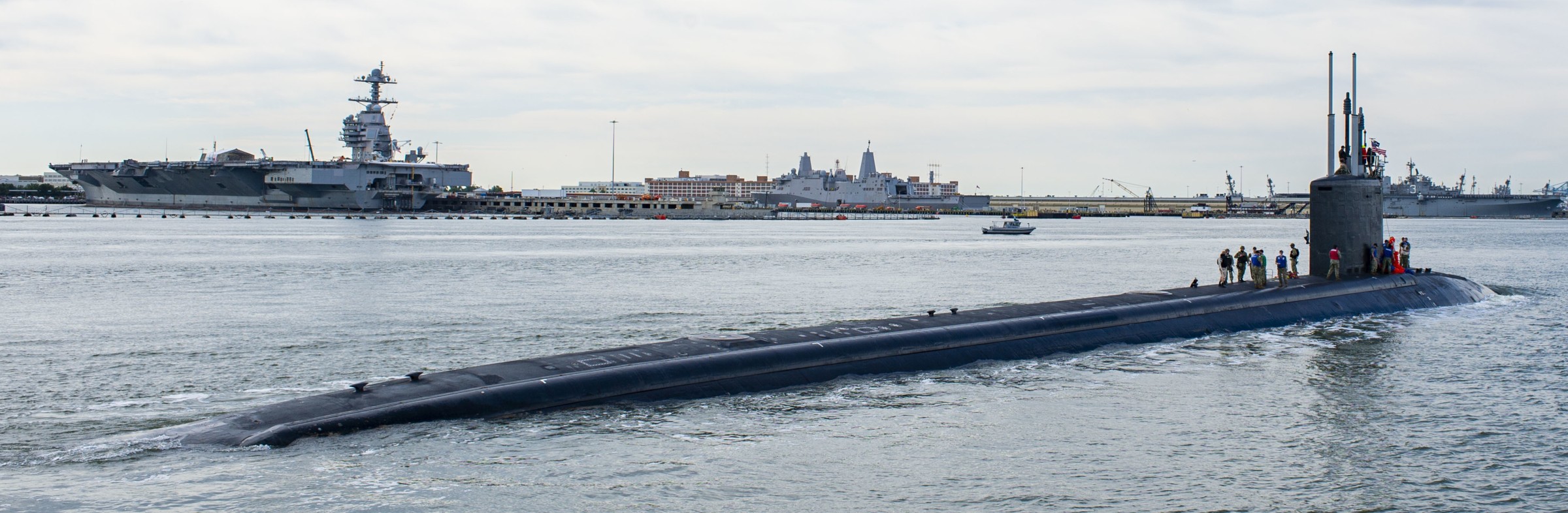 ssn-778 uss new hampshire virginia class attack submarine us navy 38