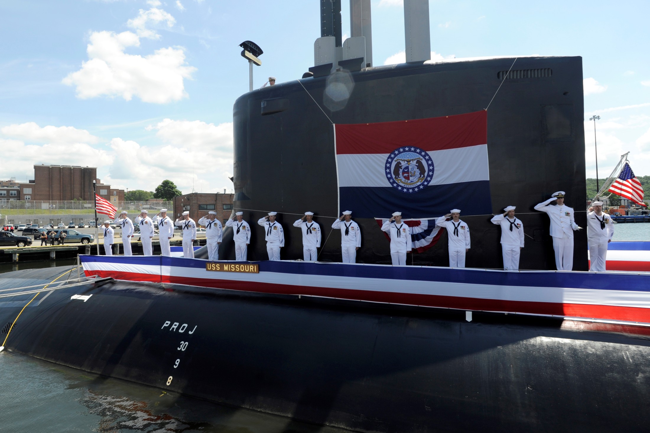 ssn-780 uss missouri virginia class attack submarine us navy 16 commissioning ceremony new london groton