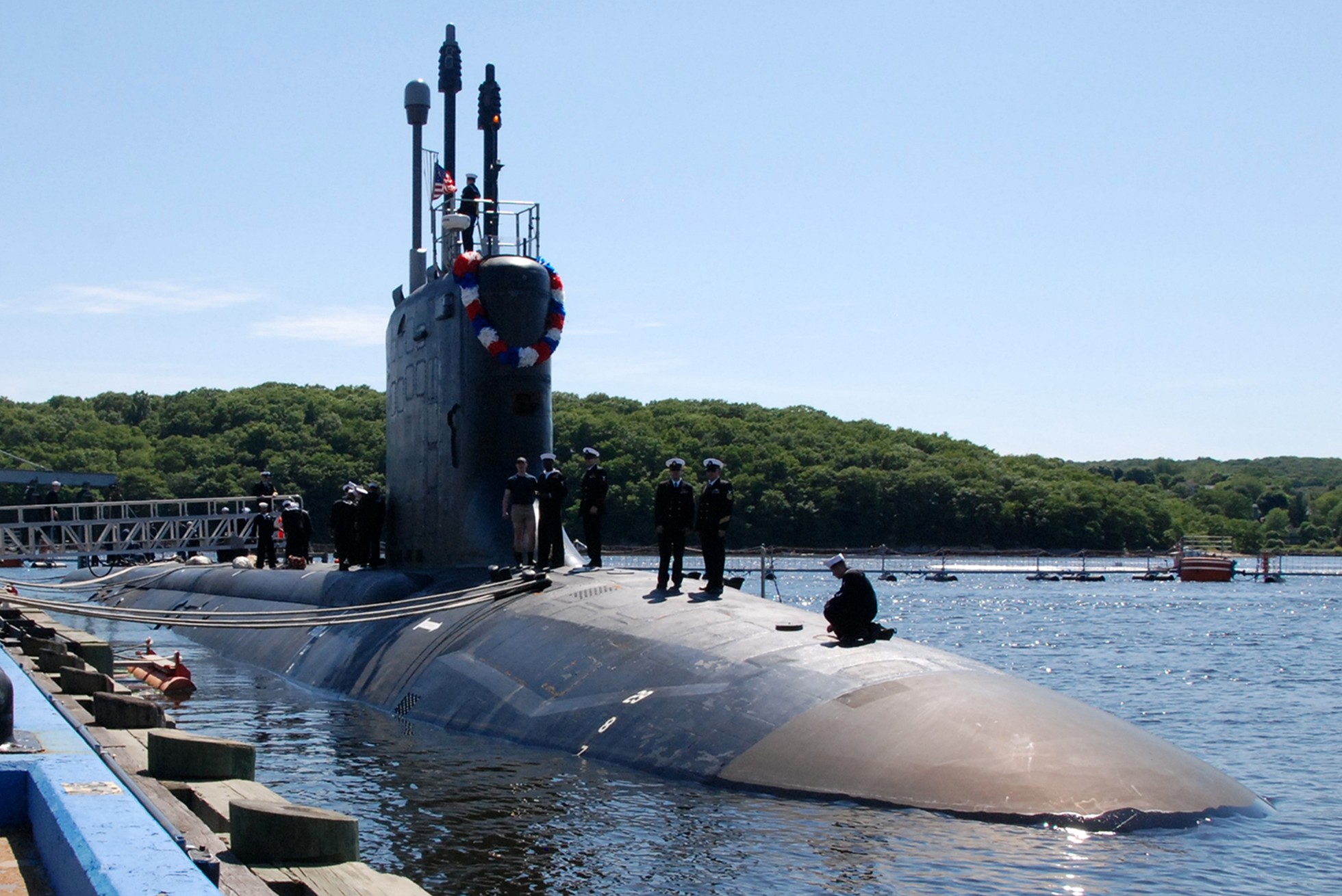 ssn-780 uss missouri virginia class attack submarine us navy subase new london groton connecticut