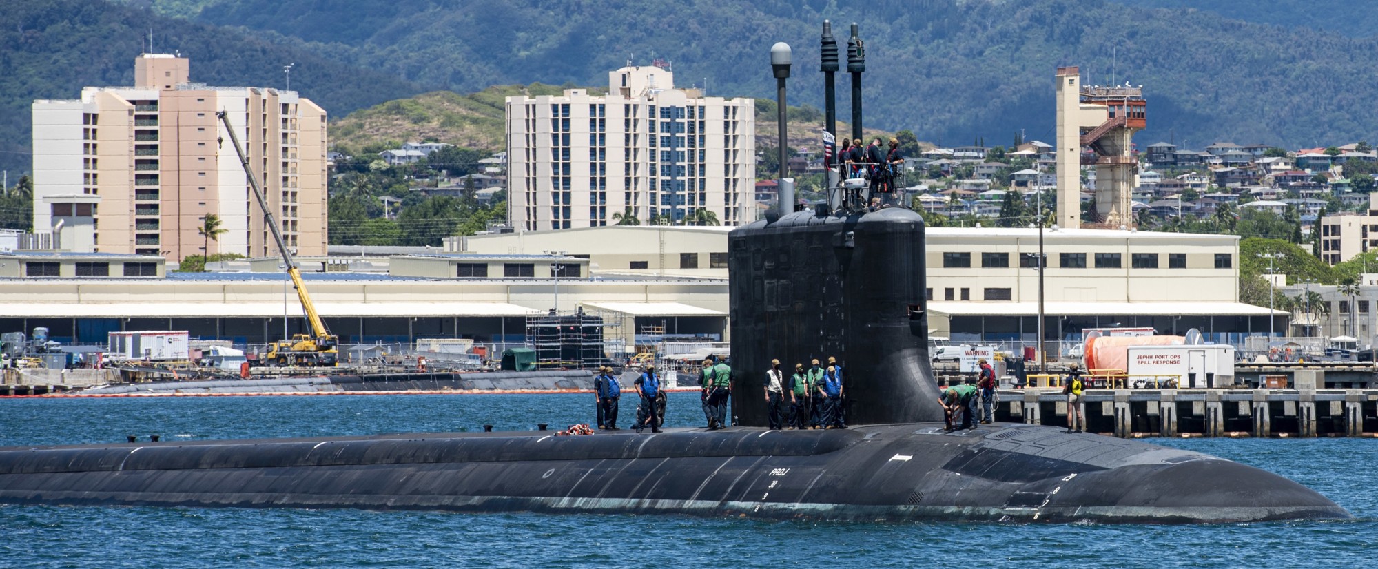 ssn-780 uss missouri virginia class attack submarine us navy 55 pearl harbor naval shipyard imf hawaii