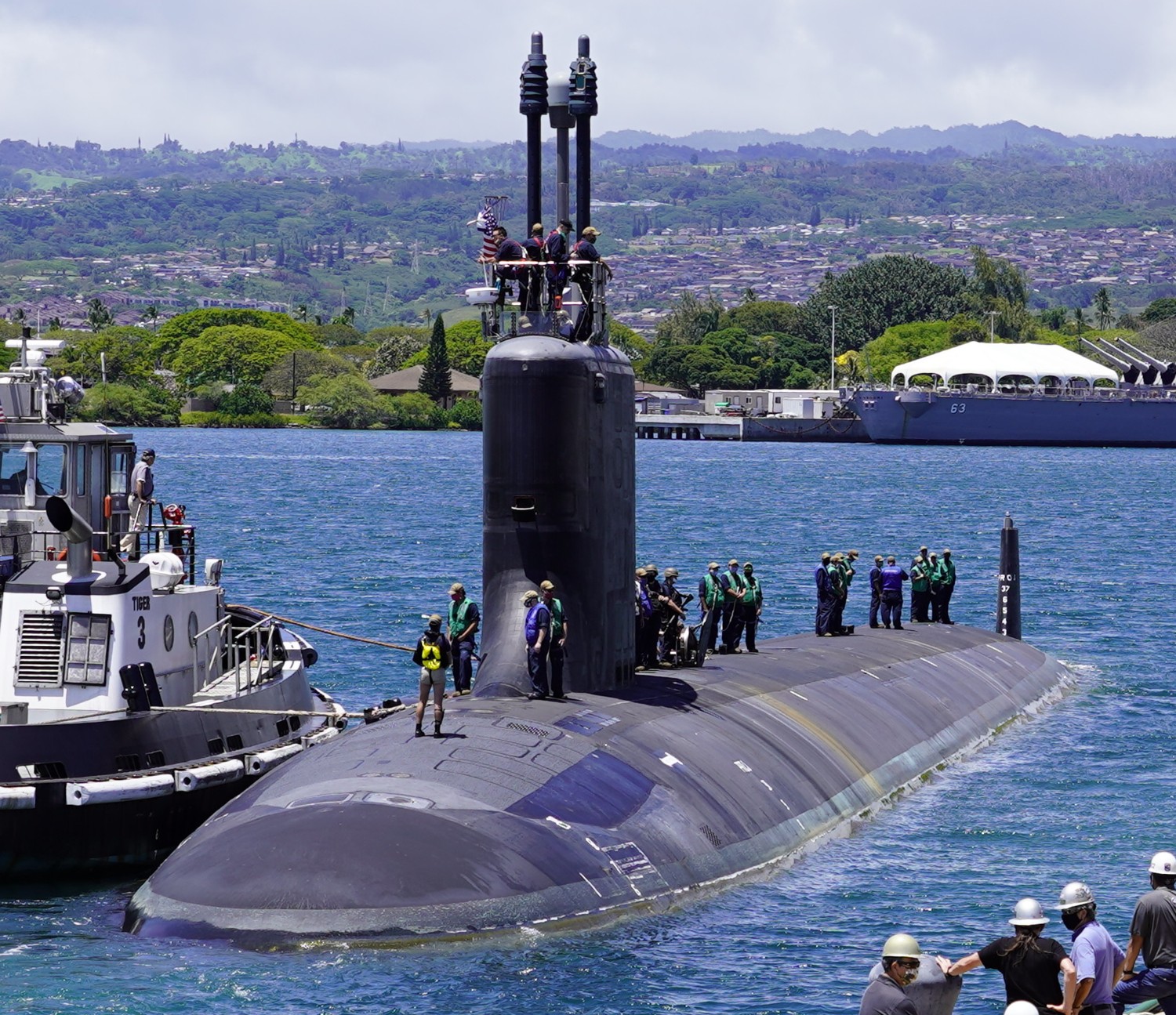 ssn-780 uss missouri virginia class attack submarine us navy 56 joint base pearl harbor-hickam hawaii
