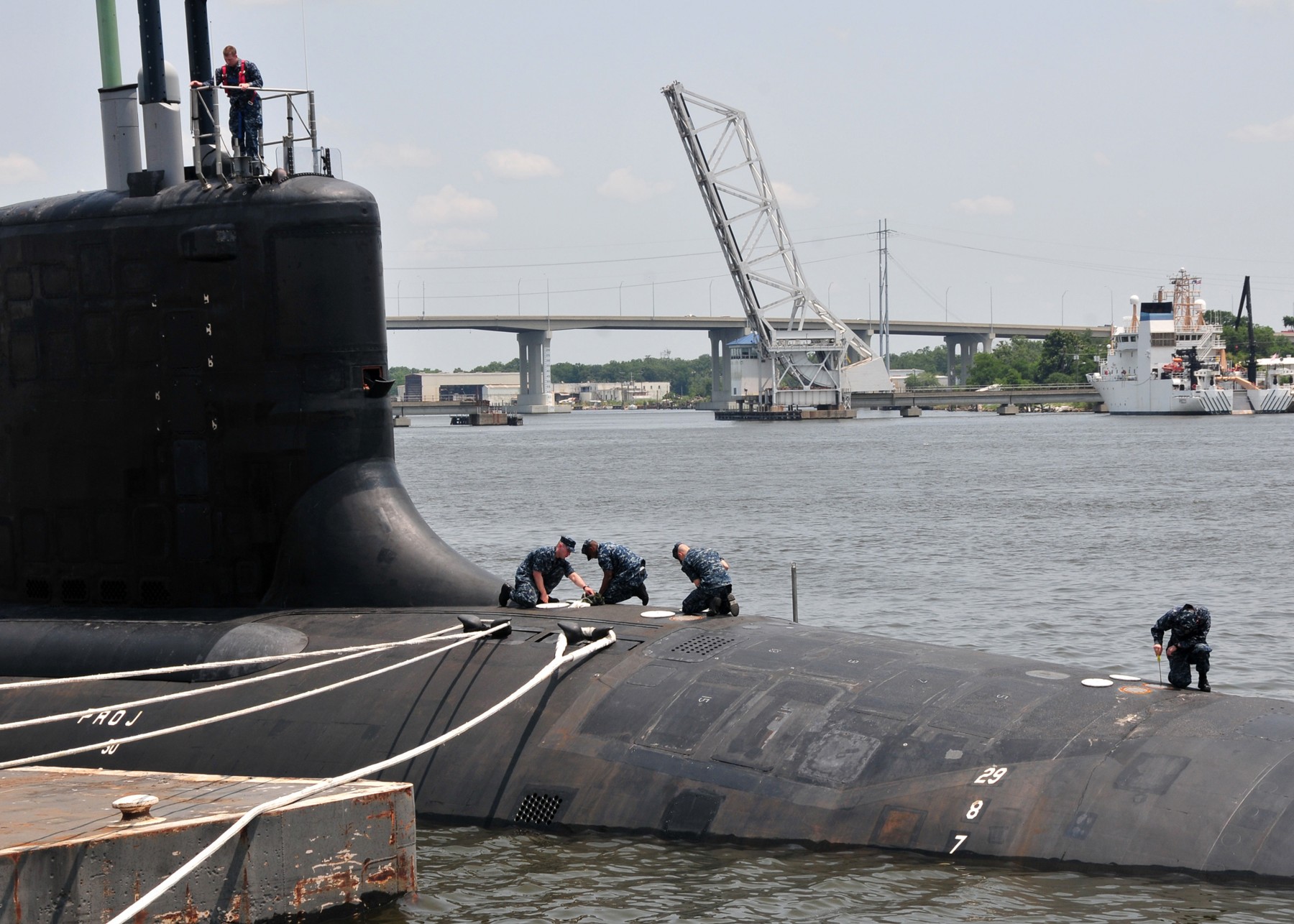 ssn-782 uss mississippi virginia class attack submarine us navy 27