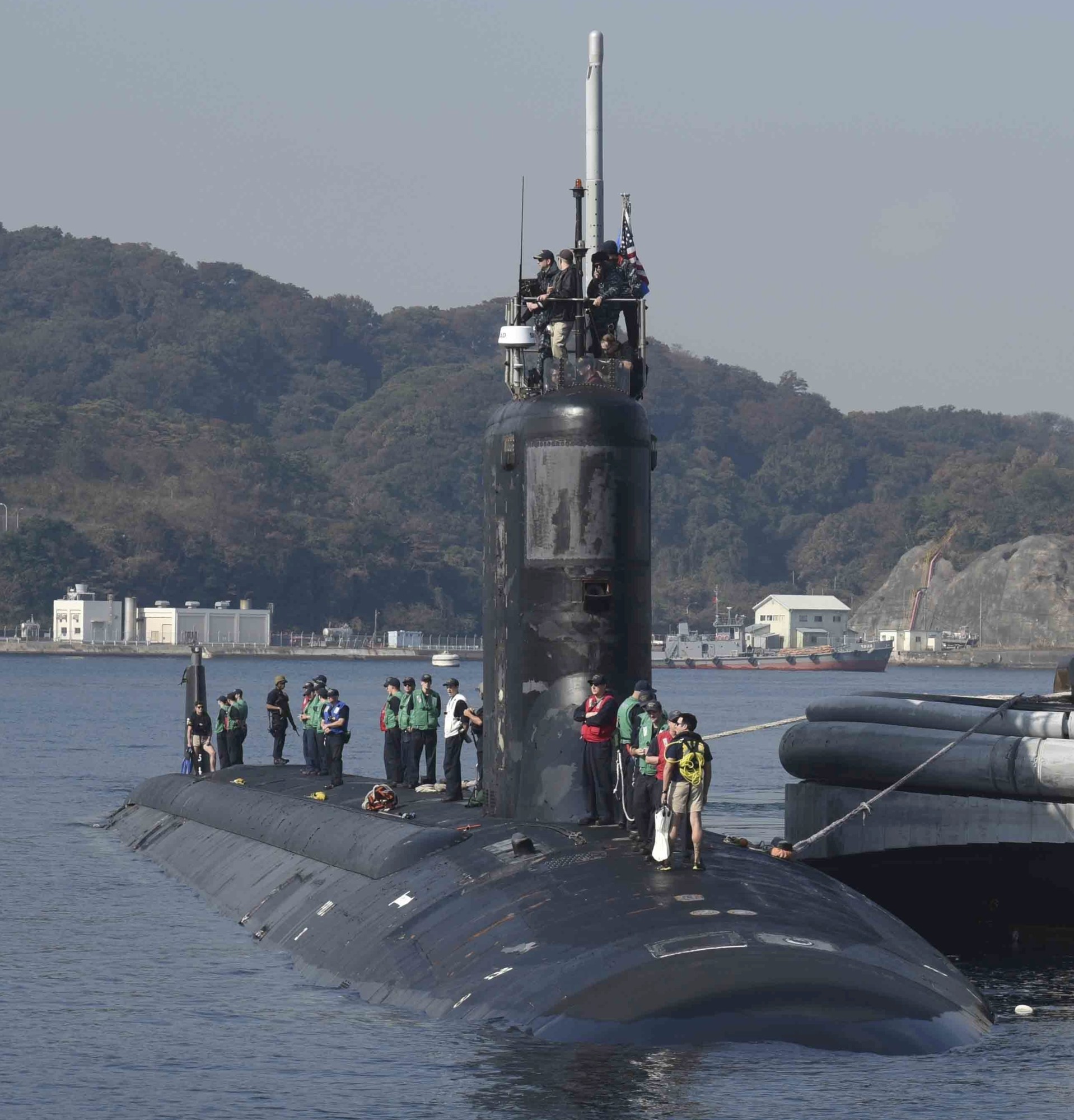 ssn-782 uss mississippi virginia class attack submarine us navy 41 fleet activities yokosuka japan