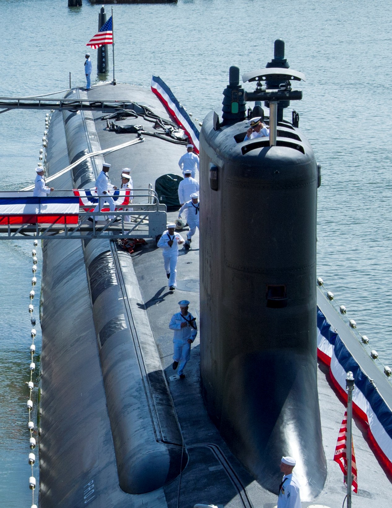 ssn-783 uss minnesota virginia class attack submarine us navy 10 commissioning ceremony