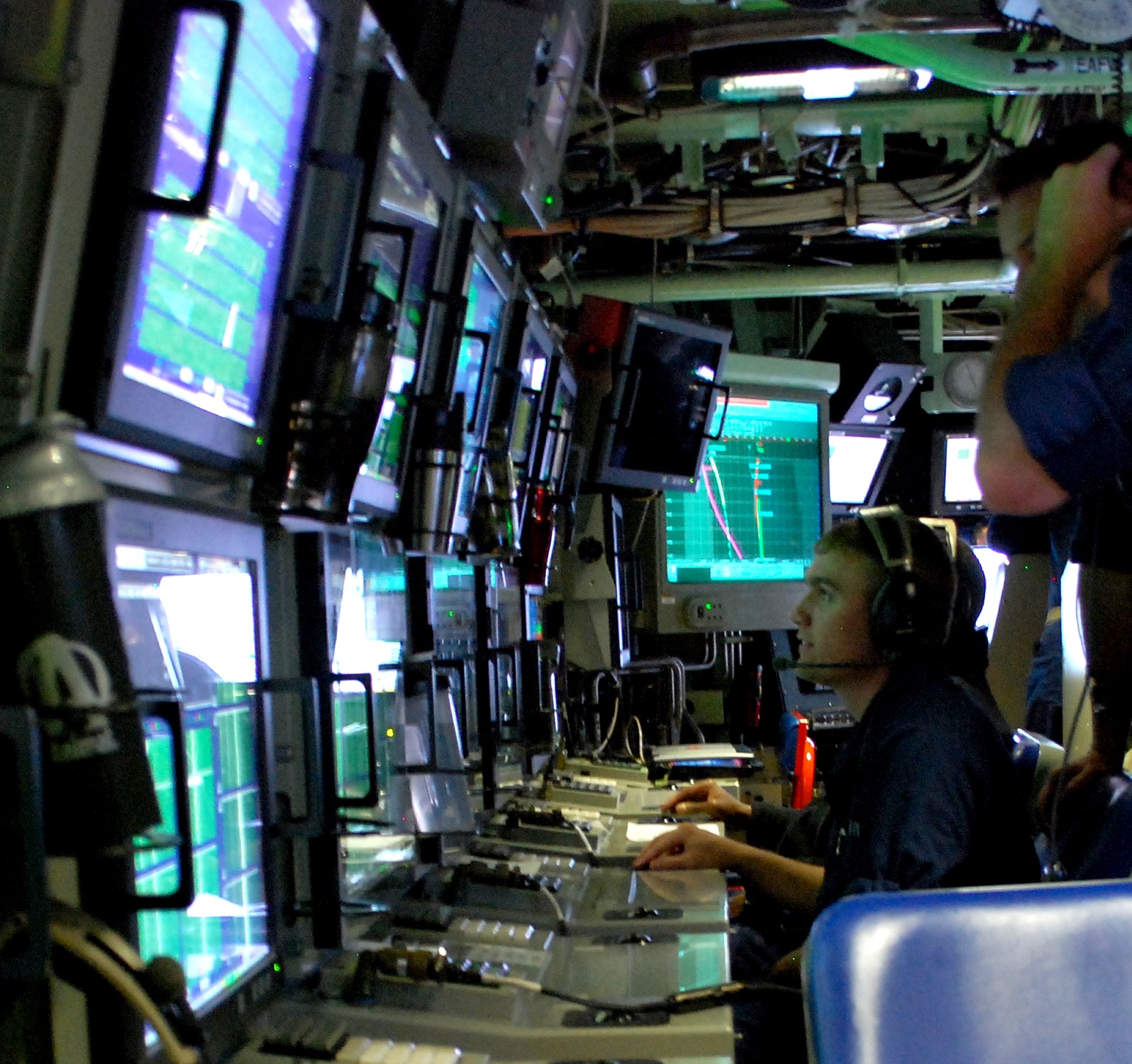 virginia class attack submarine ssn us navy inside view 11x control room console