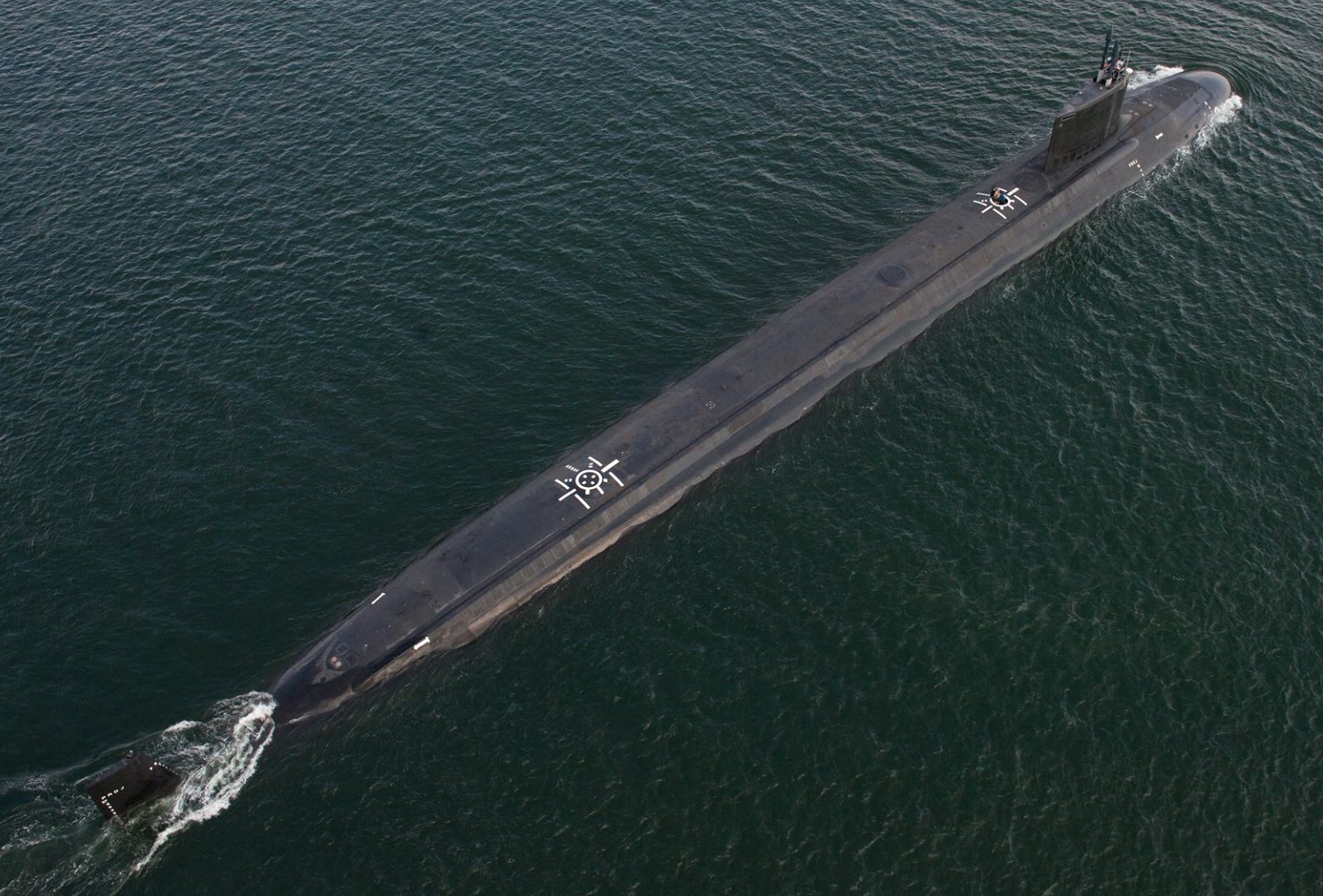 ssn-784 uss north dakota virginia class attack submarine us navy 08