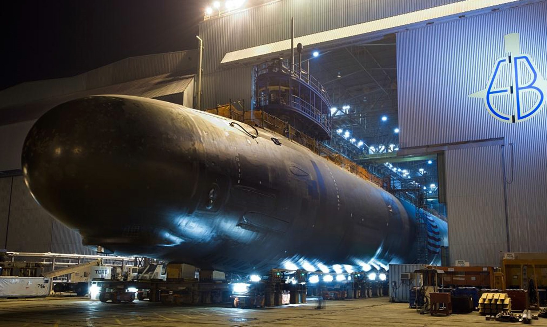 ssn-784 uss north dakota virginia class attack submarine us navy 11 roll out