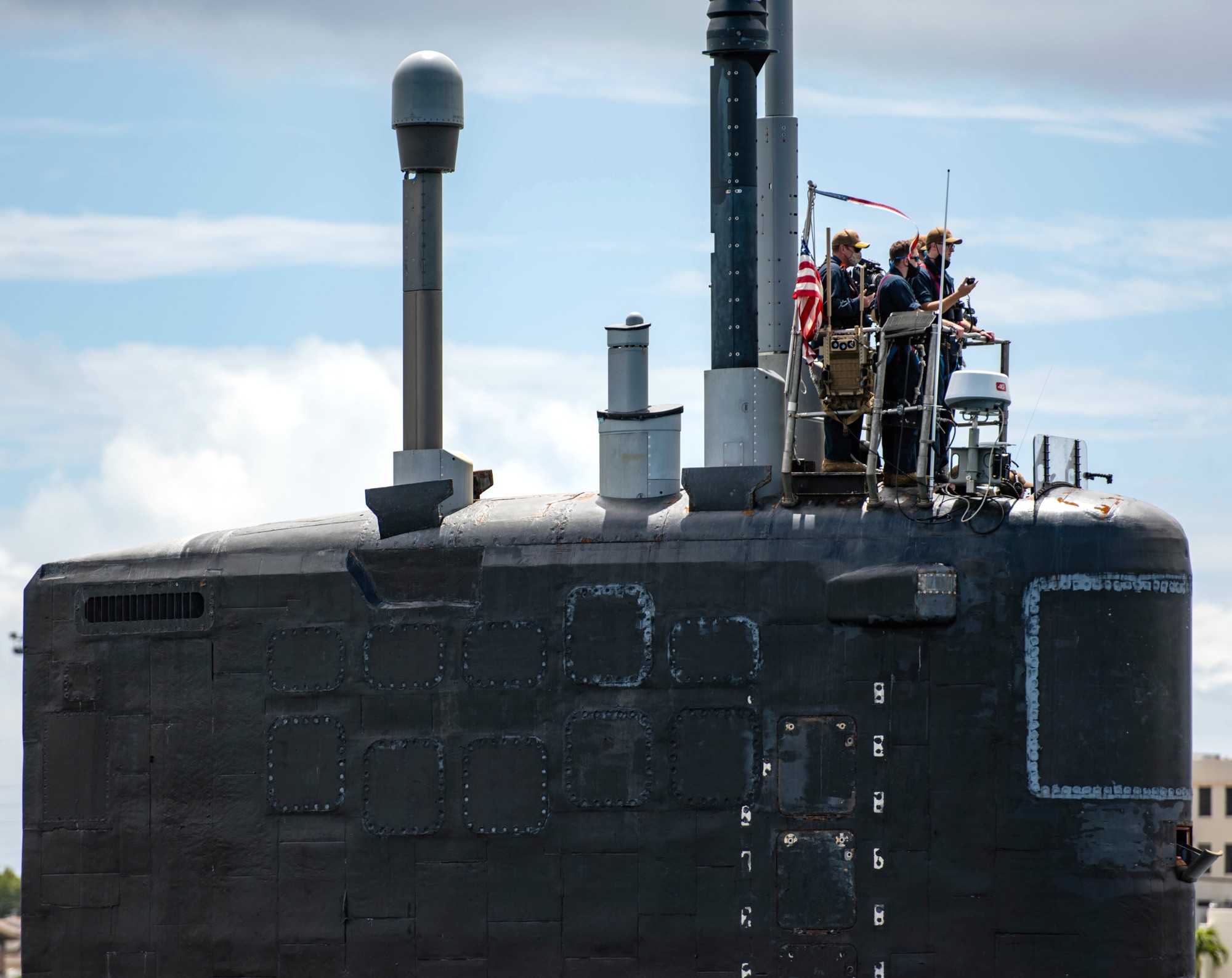 ssn-786 uss illinois virginia class attack submarine us navy 35 joint base pearl harbor hickam hawaii