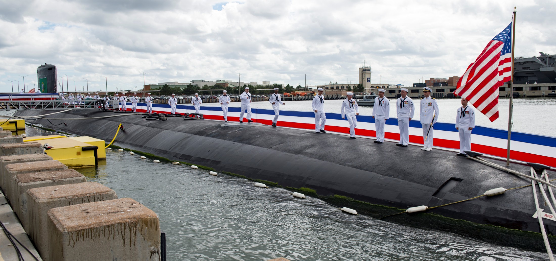 ssn-787 uss washington virginia class attack submarine us navy commissioning ceremony norfolk 05