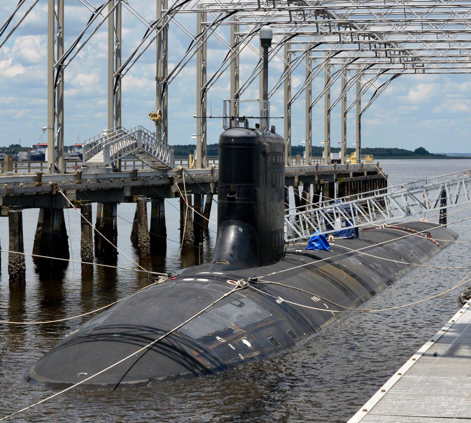 ssn-789 uss indiana virginia class attack submarine us navy magnetic silencing facility subase kings bay georgia 28