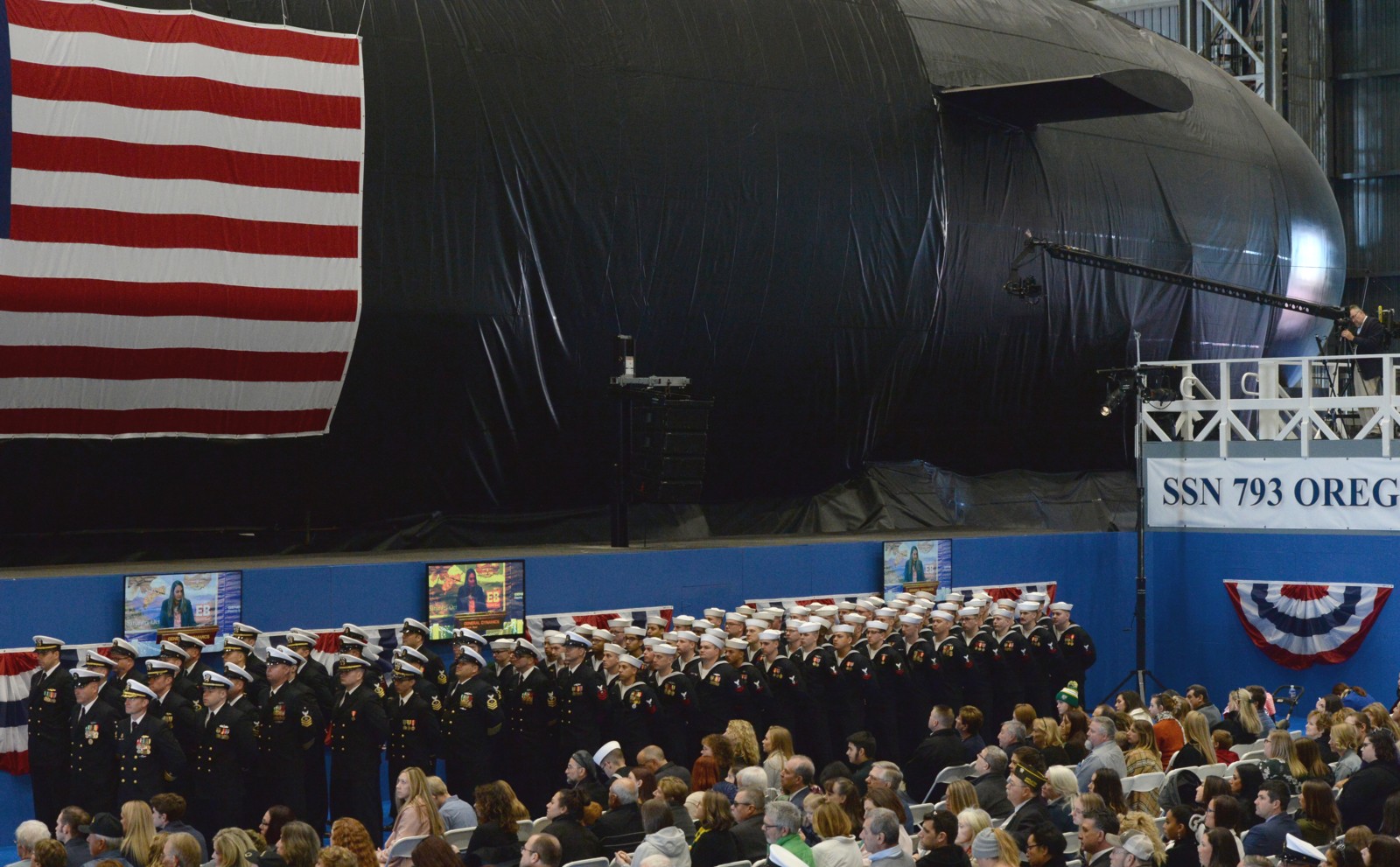 ssn-793 uss oregon virginia class attack submarine block iv us navy christening general dynamics electric boat groton 04