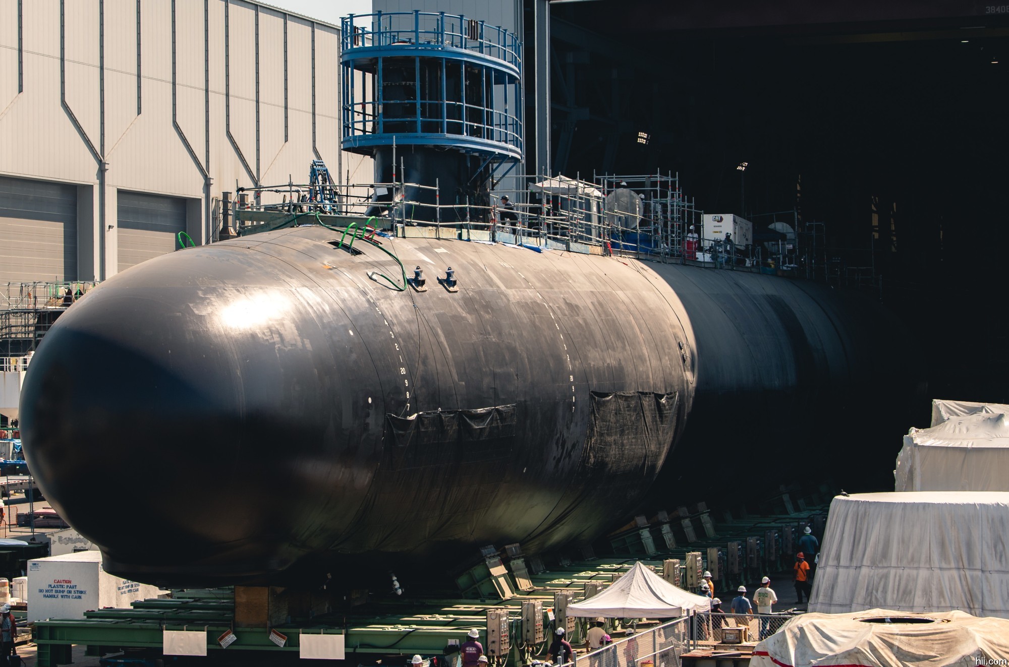 ssn-800 uss arkansas attack submarine roll-out huntington ingalls newport news 2025 09