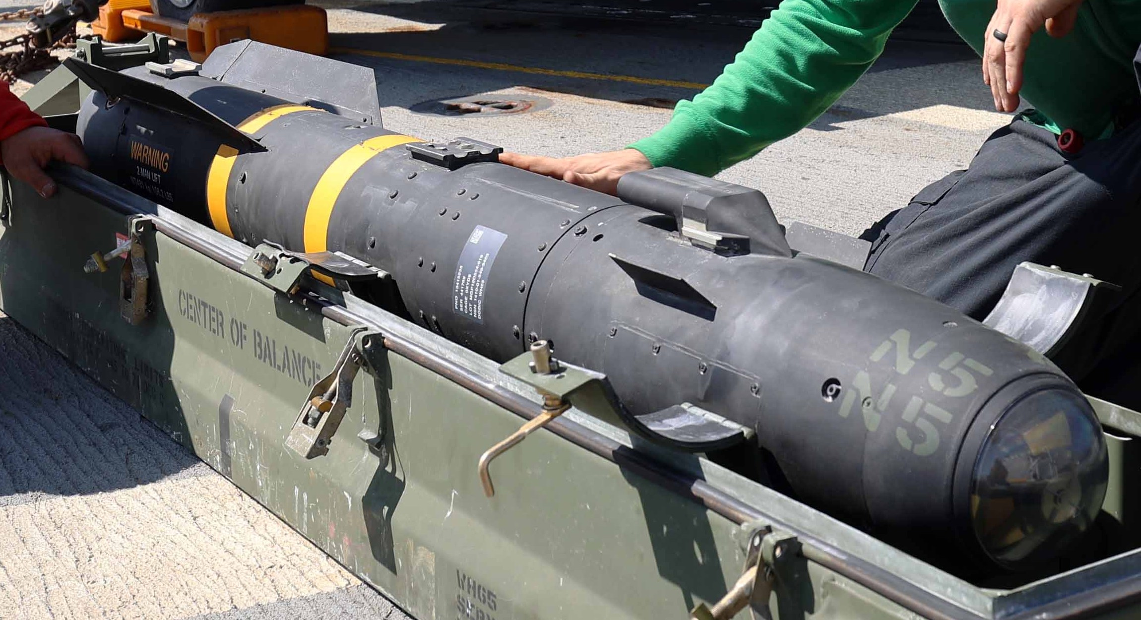 agm-114 hellfire n5 missile us navy army usmc 73