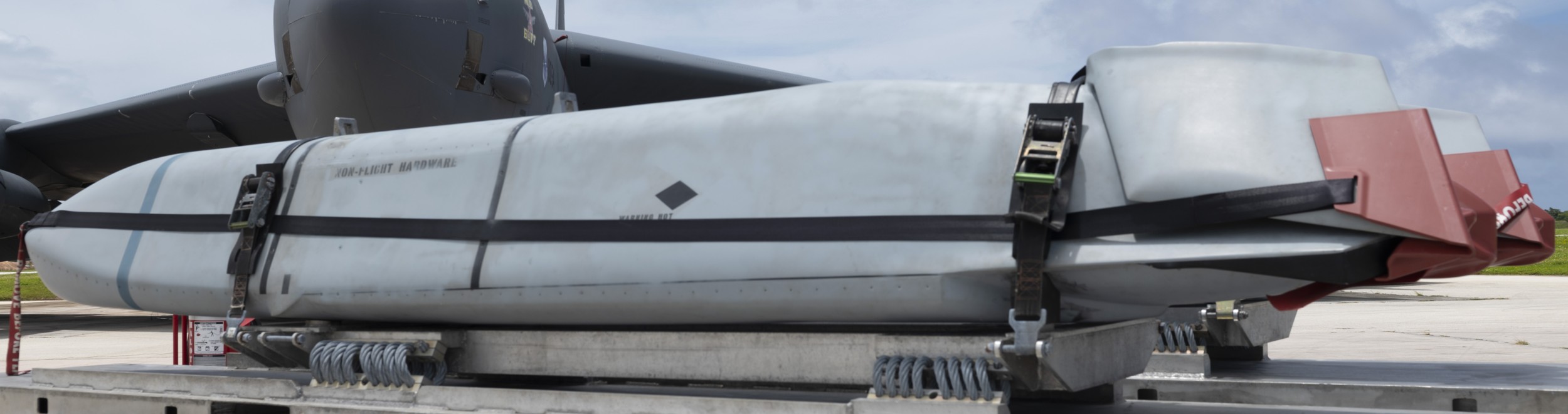 agm-158a jassm joint air-to-surface standoff missile usaf navy usmc 11