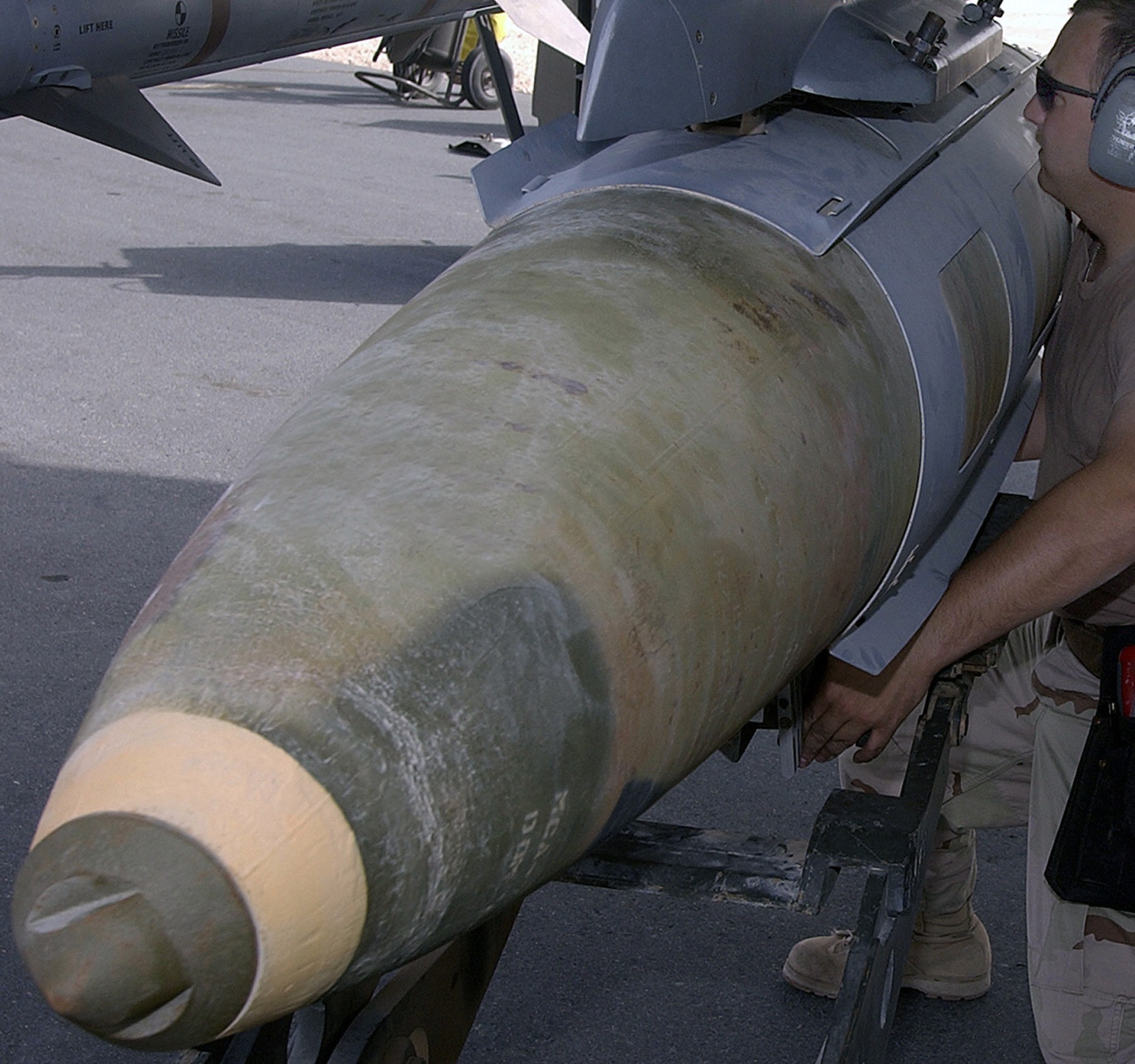 gbu-31 jdam joint direct attack munition 2000 lbs guided bomb unit 09