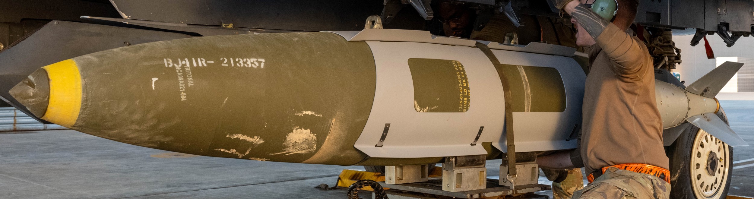 gbu-31 jdam joint direct attack munition 2000 lbs guided bomb unit 40