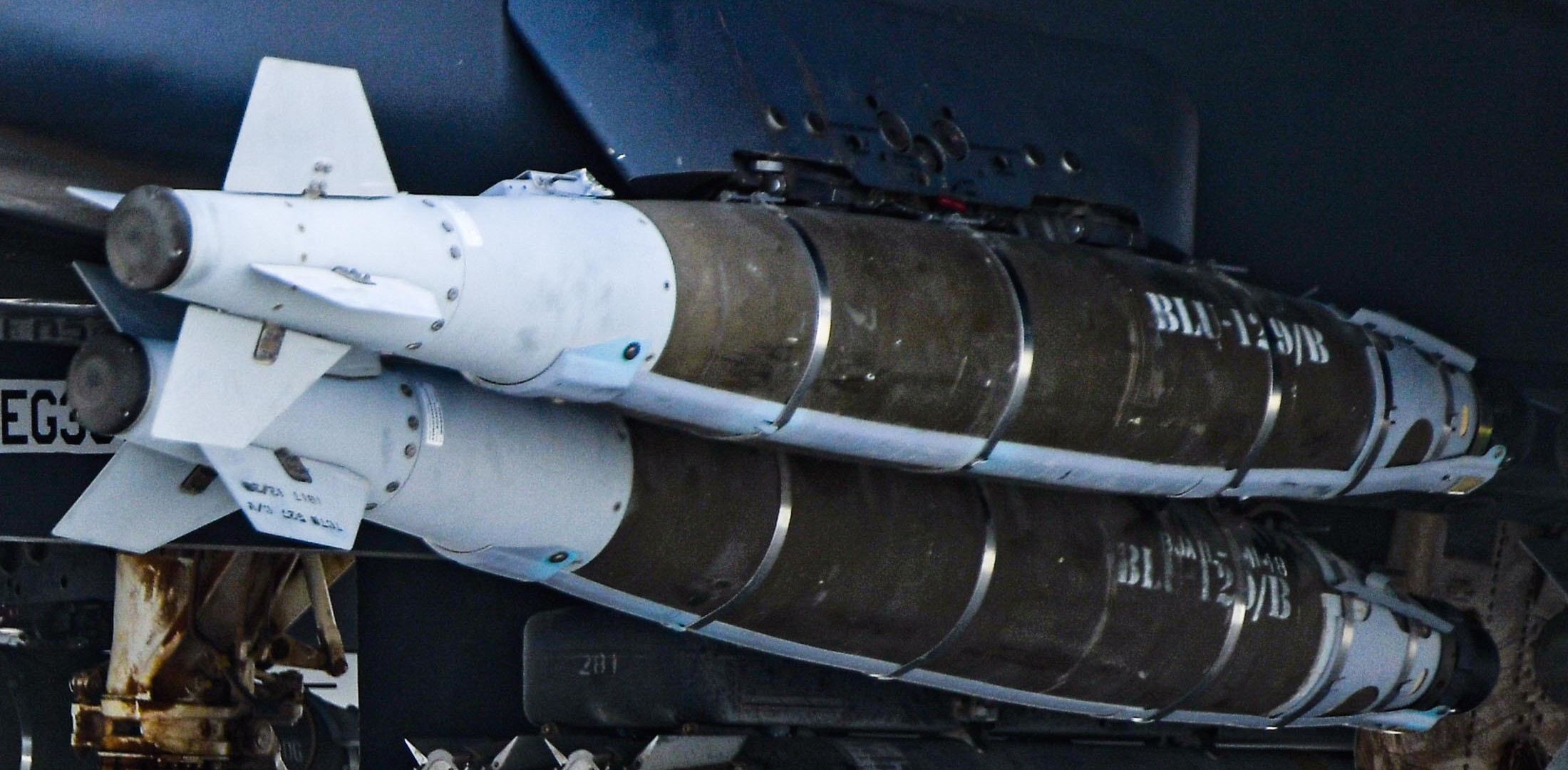 gbu-38 jdam joint direct attack munition 500 lbs guided bomb unit 09