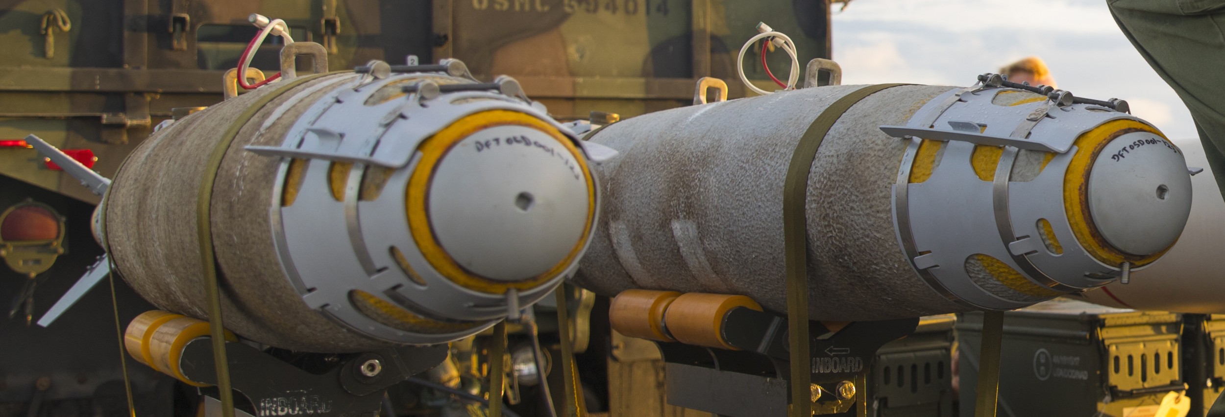 gbu-38 jdam joint direct attack munition 500 lbs guided bomb unit mark 82 blu-111 us navy 14