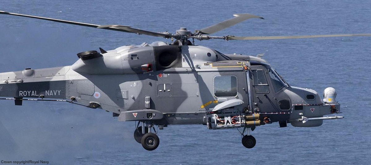 martlet lmm lightweight multirole missile royal navy thales wildcat hma2 helicopter ds30m mk.2 gun 15