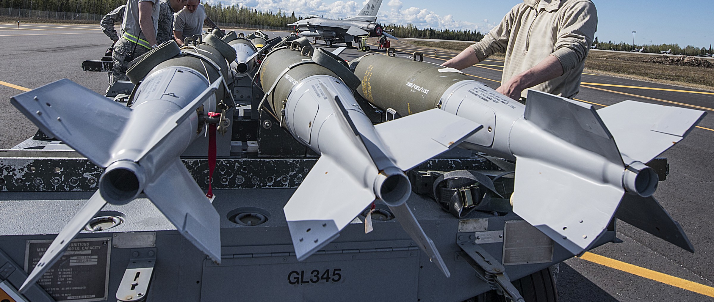 mark 82 mk.82 blu-111 blu-126 blu-129 general purpose bomb 500 lbs low drag 12