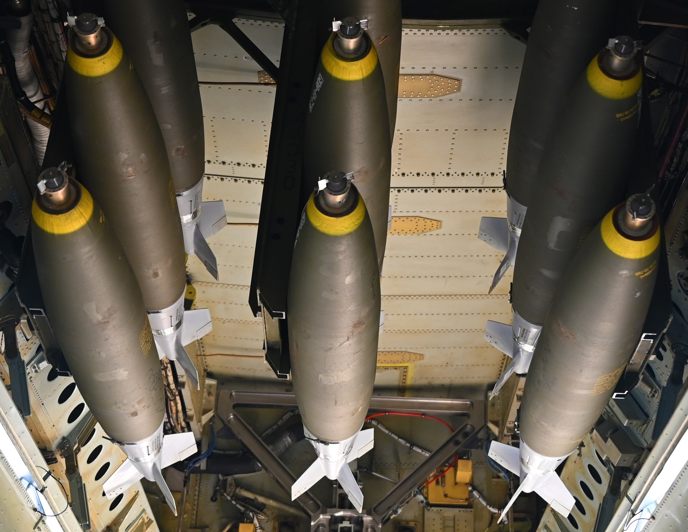 mark 82 mk.82 blu-111 blu-126 blu-129 general purpose bomb 500 lbs low drag 03